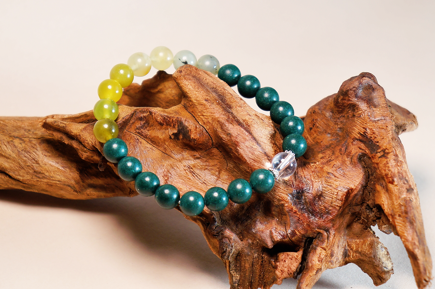 Vitality Wood Element Gradient Bracelet