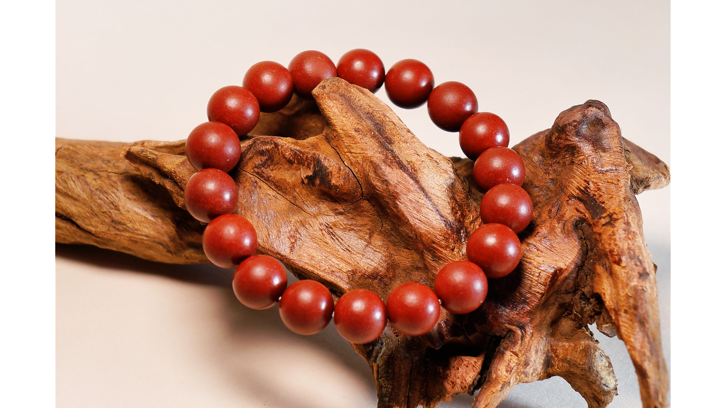 Warm Fire Element Aromatic Red Bracelet